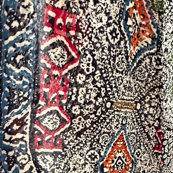 Tunic - Picture 2 of 3